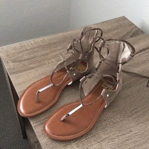 Dolce Vita sandal